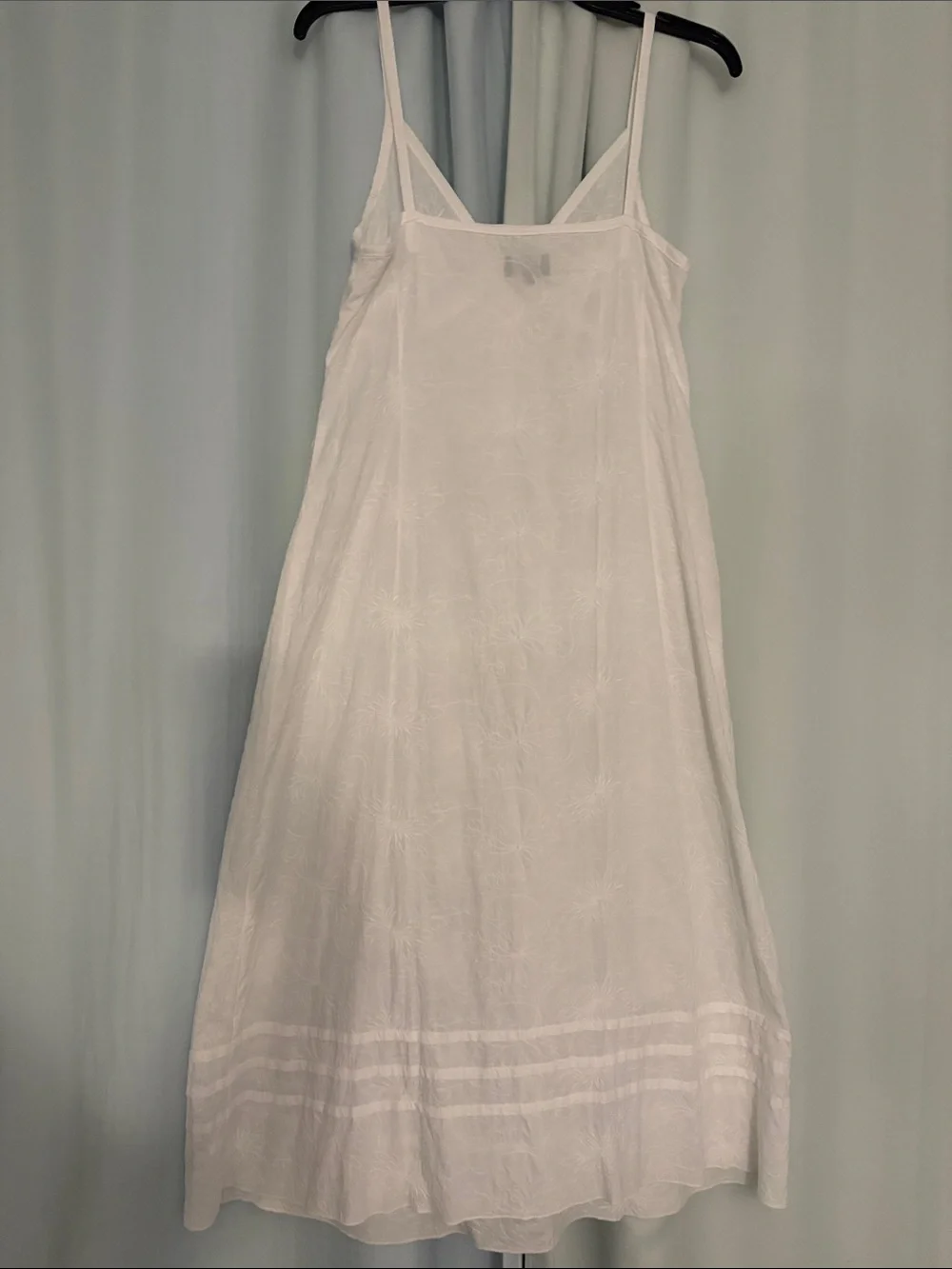 Formes Paris Women’s White Embroidered Chemise Sundress, size EU 40 / US SMALL - Picture 6 of 7